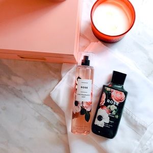 SALE ITEM🎁Bath and Body Works Lotion & spray duo